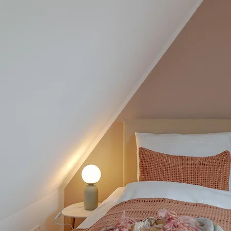 Kajuete #10 Dock 6a * Westerland